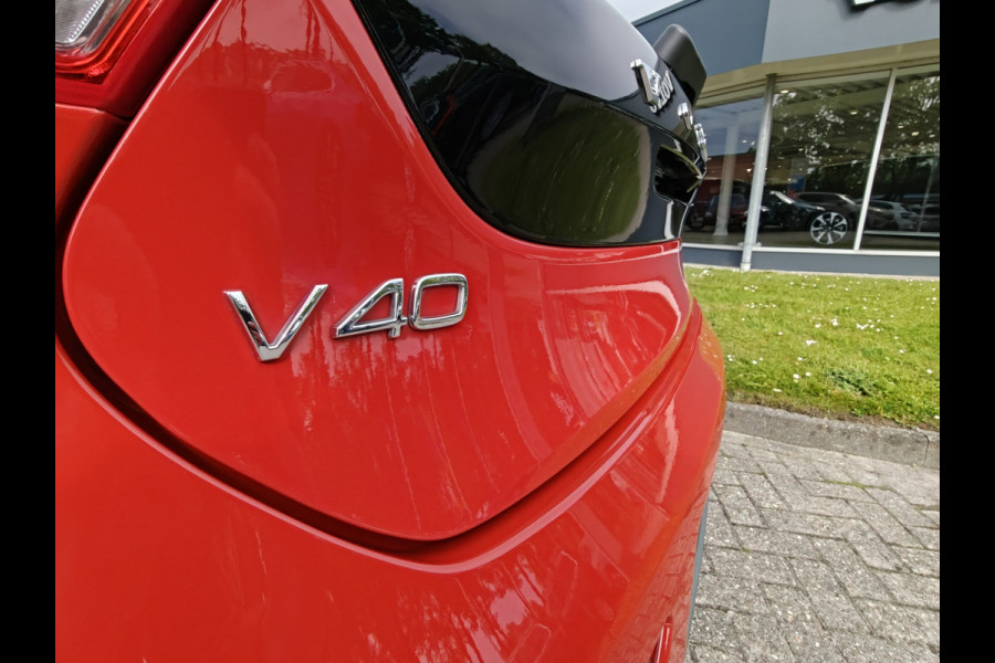 Volvo V40 T3 152PK Automaat Polar+ Sport | R-Design | Panoramadak | Cruise control | Stoelverwarming |