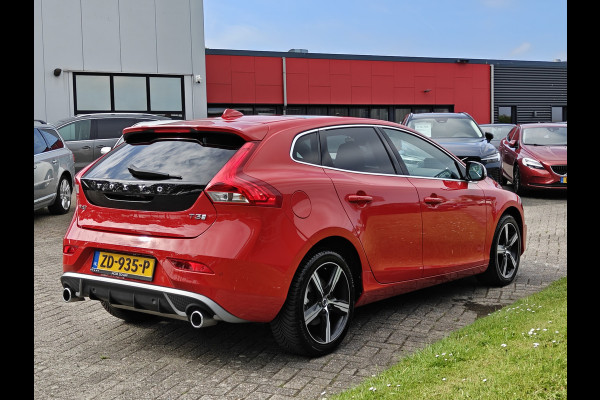 Volvo V40 T3 152PK Automaat Polar+ Sport | R-Design | Panoramadak | Cruise control | Stoelverwarming |