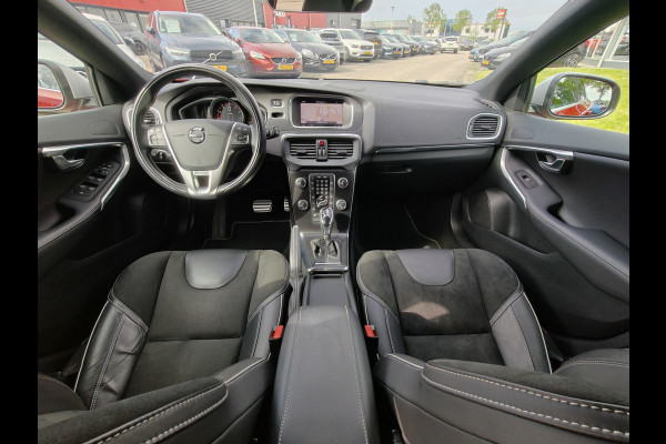 Volvo V40 T3 152PK Automaat Polar+ Sport | R-Design | Panoramadak | Cruise control | Stoelverwarming |