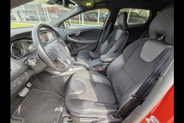 Volvo V40 T3 152PK Automaat Polar+ Sport | R-Design | Panoramadak | Cruise control | Stoelverwarming |
