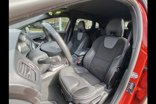 Volvo V40 T3 152PK Automaat Polar+ Sport | R-Design | Panoramadak | Cruise control | Stoelverwarming |