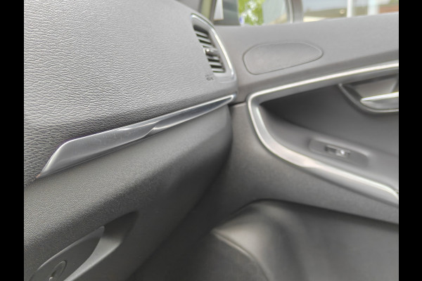 Volvo V40 T3 152PK Automaat Polar+ Sport | R-Design | Panoramadak | Cruise control | Stoelverwarming |