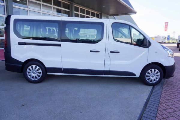 Renault Trafic Passenger 2.0 dCi 120PK Grand Life 9 Persoons nr. V036 | Airco | Cruise | Navi