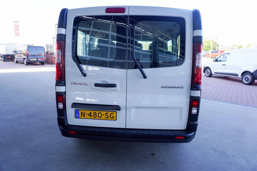 Renault Trafic Passenger 2.0 dCi 120PK Grand Life 9 Persoons nr. V036 | Airco | Cruise | Navi