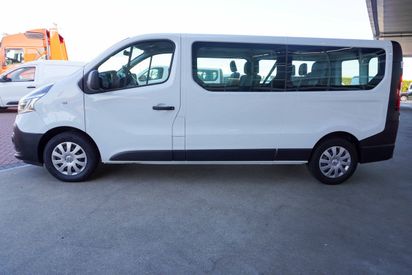 Renault Trafic Passenger 2.0 dCi 120PK Grand Life 9 Persoons nr. V036 | Airco | Cruise | Navi
