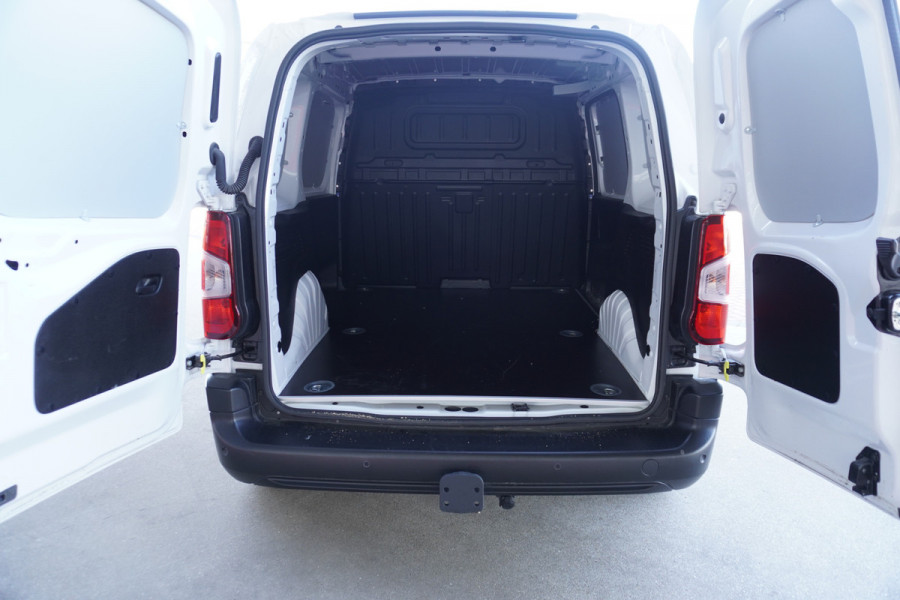Toyota PROACE CITY 1.5 D-4D 100PK nr. V047 | Airco | Cruise | Trekhaak | DAB | Betimmering