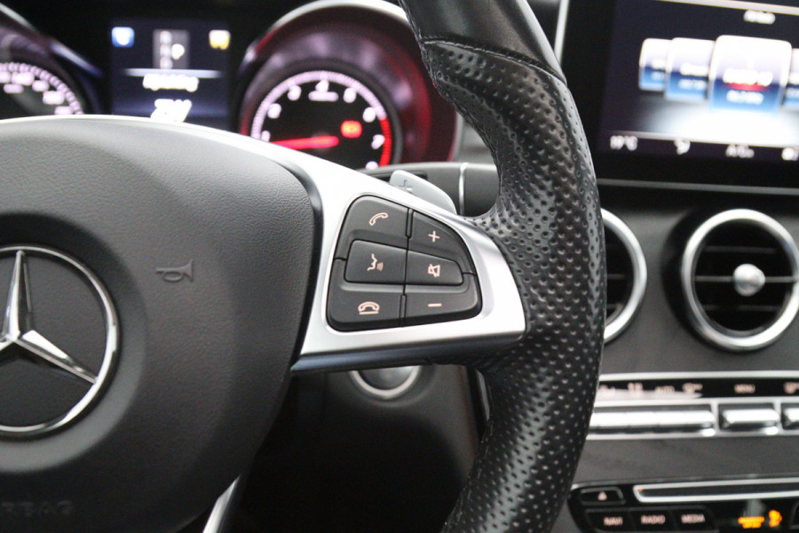 Mercedes-Benz C-Klasse 180 AMG-Line Sport Edition, Schuif-Kanteldak, Trekhaak, 360 Camera