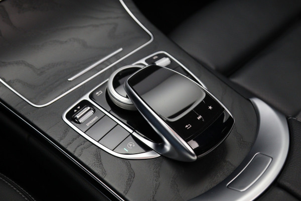 Mercedes-Benz C-Klasse 180 AMG-Line Sport Edition, Schuif-Kanteldak, Trekhaak, 360 Camera