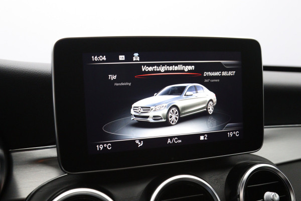 Mercedes-Benz C-Klasse 180 AMG-Line Sport Edition, Schuif-Kanteldak, Trekhaak, 360 Camera