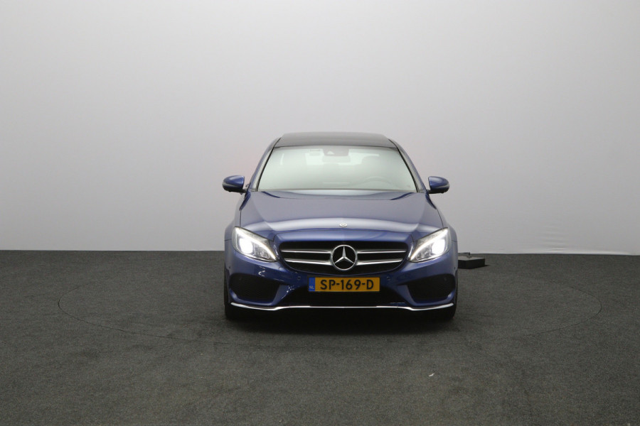 Mercedes-Benz C-Klasse 180 AMG-Line Sport Edition, Schuif-Kanteldak, Trekhaak, 360 Camera