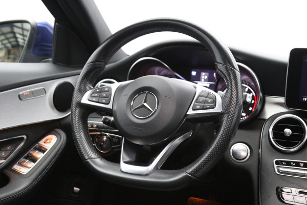 Mercedes-Benz C-Klasse 180 AMG-Line Sport Edition, Schuif-Kanteldak, Trekhaak, 360 Camera