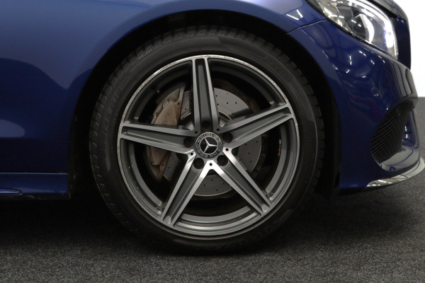 Mercedes-Benz C-Klasse 180 AMG-Line Sport Edition, Schuif-Kanteldak, Trekhaak, 360 Camera