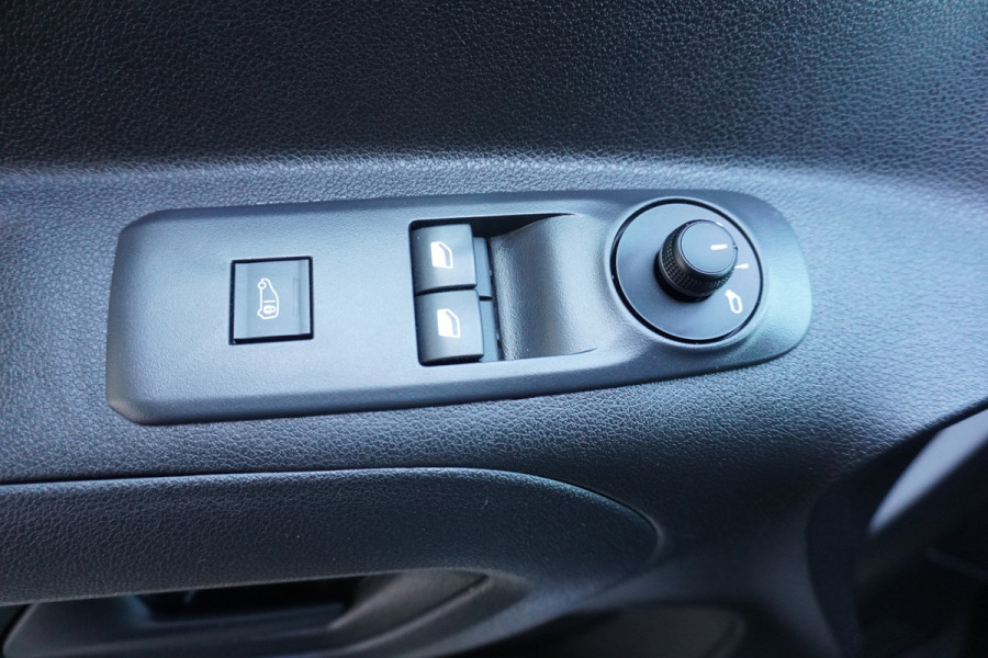 Toyota PROACE CITY 1.5 D-4D 100PK nr. V048 | Airco | Cruise | Trekhaak | DAB