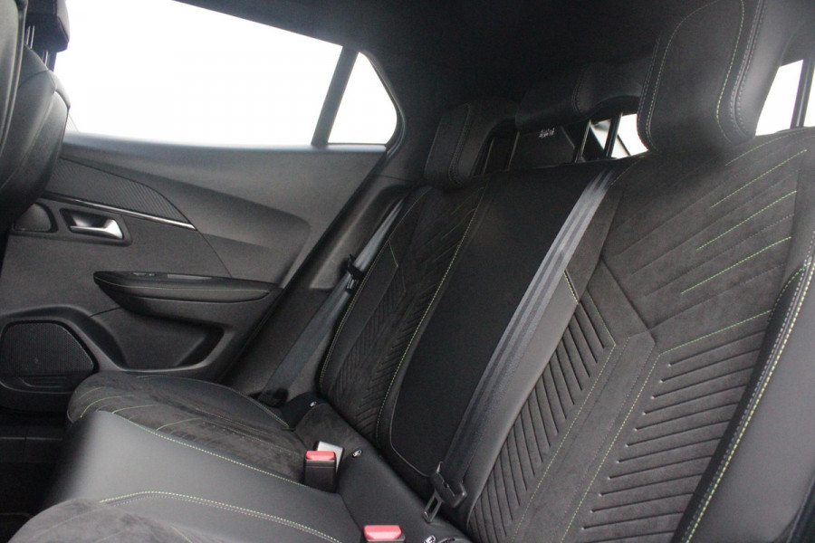Peugeot 2008 1.2 Hybrid 145 GT PACK | ELEKTRISCH BEDIENBARE BESTUURDERSSTOEL | NAVIGATIE | FULL LED KOPLAMPEN | DRAADLOZE APPLE CARPLAY/ANDROID AUTO | ADAPTIVE CRUISE CONTROL | CAMERA VOOR + ACHTER | CLIMATE CONTROL | LICHTMETALEN VELGEN 17" | KEYLESS ENTRY/START | DAB+ RADIO | ALCANTARA/LEDEREN BEKLEDING  | DODEHOEK DETECTIE | PARKEERSENSOREN VOOR + ACHTER | STOEL VERWARMING | DRAADLOZE TELEFOONLADER |
