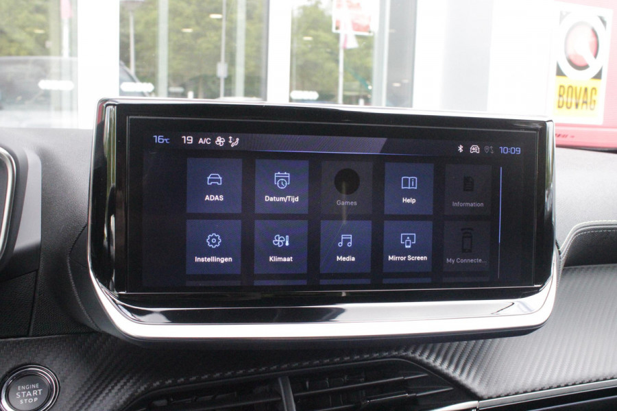Peugeot 2008 1.2 Hybrid 145 GT PACK | ELEKTRISCH BEDIENBARE BESTUURDERSSTOEL | NAVIGATIE | FULL LED KOPLAMPEN | DRAADLOZE APPLE CARPLAY/ANDROID AUTO | ADAPTIVE CRUISE CONTROL | CAMERA VOOR + ACHTER | CLIMATE CONTROL | LICHTMETALEN VELGEN 17" | KEYLESS ENTRY/START | DAB+ RADIO | ALCANTARA/LEDEREN BEKLEDING  | DODEHOEK DETECTIE | PARKEERSENSOREN VOOR + ACHTER | STOEL VERWARMING | DRAADLOZE TELEFOONLADER |