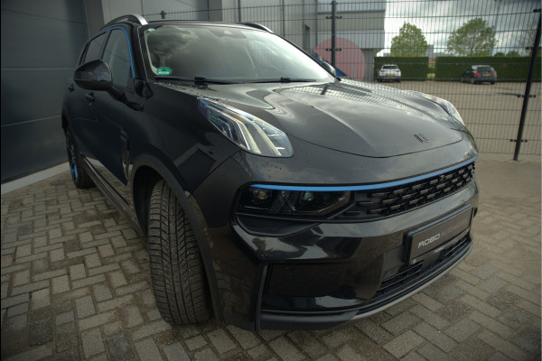 Lynk & Co 01 1.5 | Panoramadak | Stoelverwarming | Keyless | Apple Carplay | Adaptive Cruise Control | Infinity | Navigatie | Camera | Parkeersensoren | SOH 95,36%