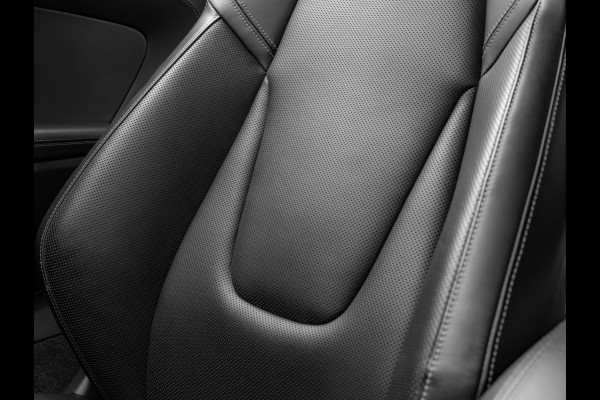 Porsche 911 3.0 Carrera 4S - Schuifdak - Stoelventilatie - ACC - 18-Weg Stoelen - Sport Chrono