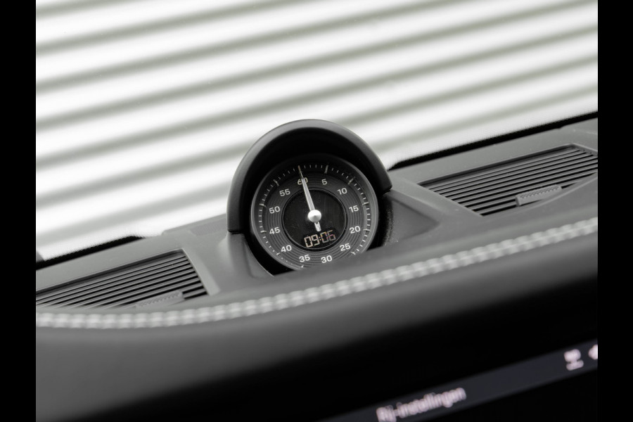 Porsche 911 3.0 Carrera 4S - Schuifdak - Stoelventilatie - ACC - 18-Weg Stoelen - Sport Chrono
