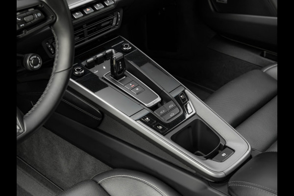 Porsche 911 3.0 Carrera 4S - Schuifdak - Stoelventilatie - ACC - 18-Weg Stoelen - Sport Chrono