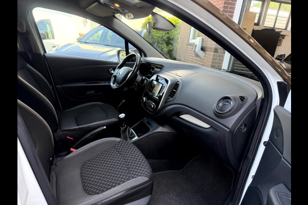 Renault Captur 0.9 TCe Intens 17''Lmv, Trekhaak, Camera