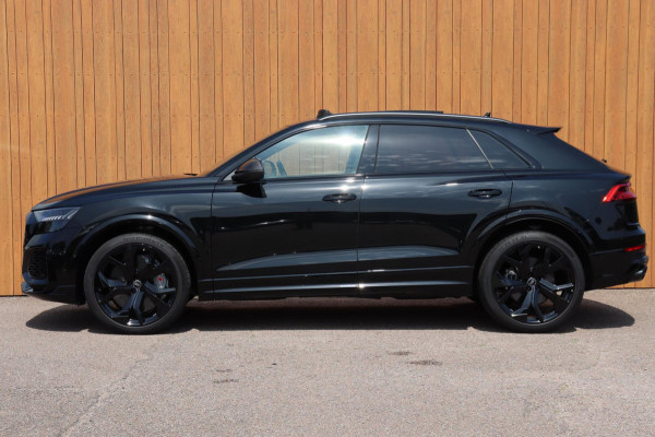 Audi RS Q8 4.0 TFSI quattro Dynamic+ B&O adv. dubbel glas trekhaak standkachel massage-stoelen schuifdak enz.