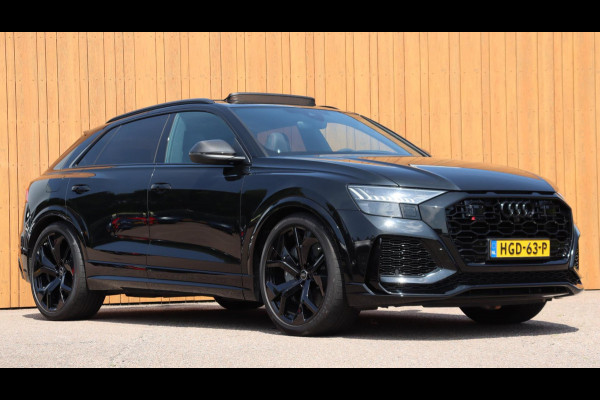 Audi RS Q8 4.0 TFSI quattro Dynamic+ B&O adv. dubbel glas trekhaak standkachel massage-stoelen schuifdak enz.
