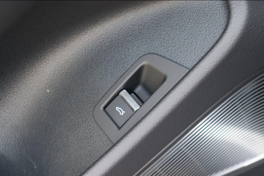 Audi RS Q8 4.0 TFSI quattro Dynamic+ B&O adv. dubbel glas trekhaak standkachel massage-stoelen schuifdak enz.