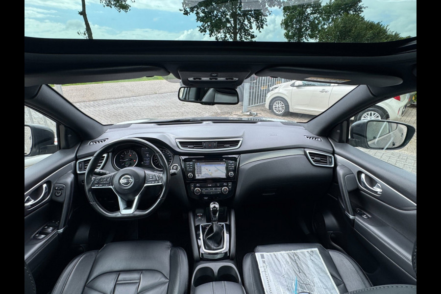 Nissan QASHQAI 1.2 Tekna+ 360 CAMERA / STOELVERW. / PANO / NAVI / PDC / TREKHAAK / LEDER / CRUISE / ECC / ELEKTR INKL SPIEG