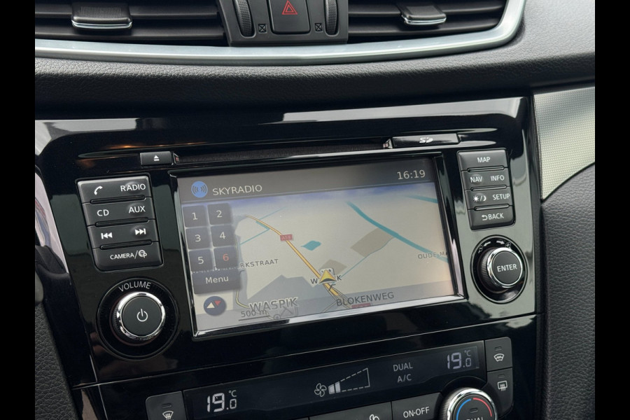 Nissan QASHQAI 1.2 Tekna+ 360 CAMERA / STOELVERW. / PANO / NAVI / PDC / TREKHAAK / LEDER / CRUISE / ECC / ELEKTR INKL SPIEG