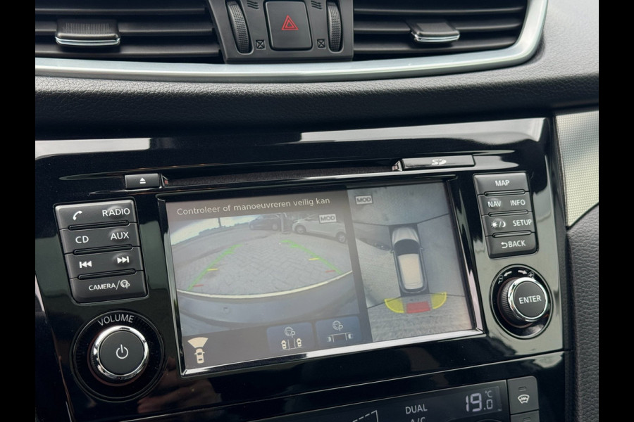 Nissan QASHQAI 1.2 Tekna+ 360 CAMERA / STOELVERW. / PANO / NAVI / PDC / TREKHAAK / LEDER / CRUISE / ECC / ELEKTR INKL SPIEG