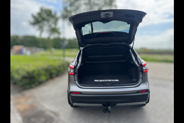 Nissan QASHQAI 1.2 Tekna+ 360 CAMERA / STOELVERW. / PANO / NAVI / PDC / TREKHAAK / LEDER / CRUISE / ECC / ELEKTR INKL SPIEG