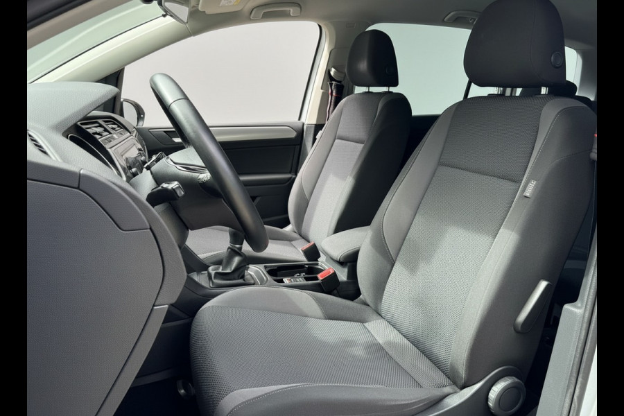 Volkswagen Touran TSI COMFORTLINE 7PERS. TREKHAAK/PDC/NAVI/7-PERSOONS