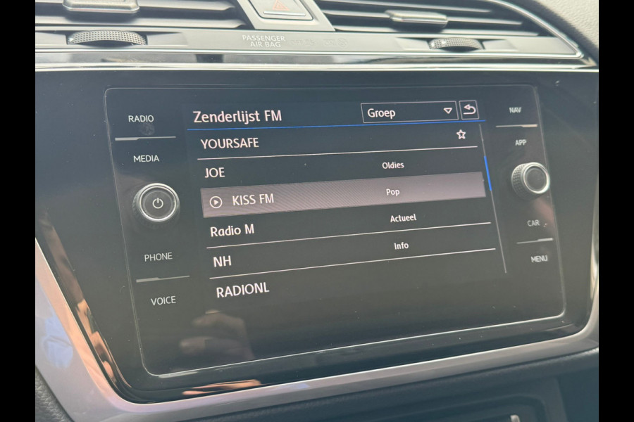 Volkswagen Touran TSI COMFORTLINE 7PERS. TREKHAAK/PDC/NAVI/7-PERSOONS
