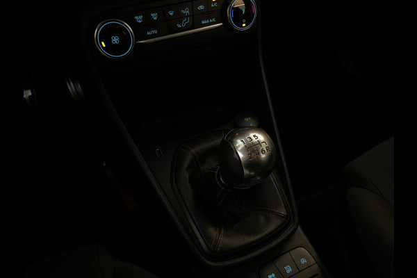 Ford Fiesta 1.0 EcoBoost ST-Line AIRCO NAVI CRUISE BLUETOOTH SCHERM VELGEN NIEUWSTAAT