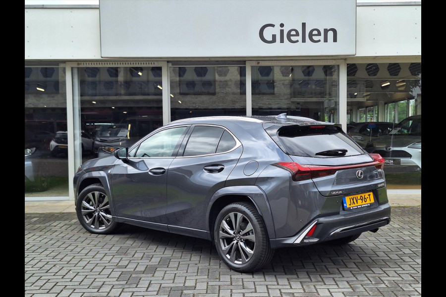 Lexus UX 250h F Sport Line | Head up display, Dodehoekherkenning, 18 inch, Stoel + Stuurverwarming, Keyless