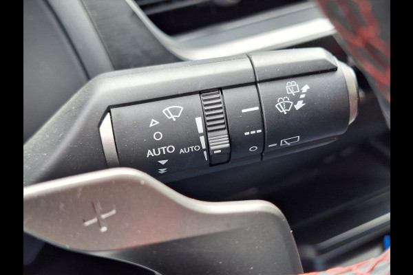 Lexus UX 250h F Sport Line | Head up display, Dodehoekherkenning, 18 inch, Stoel + Stuurverwarming, Keyless