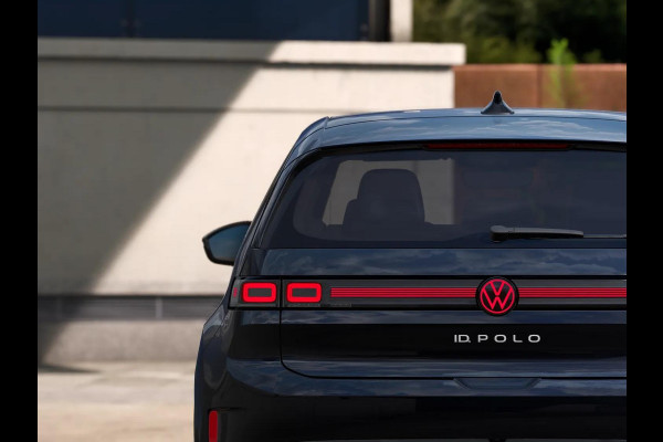 Volkswagen ID. Polo Style First Edition 52 kWh accu, 155 kW / 211 PK H Panoramadak | Trekhaak | Massage | Memory