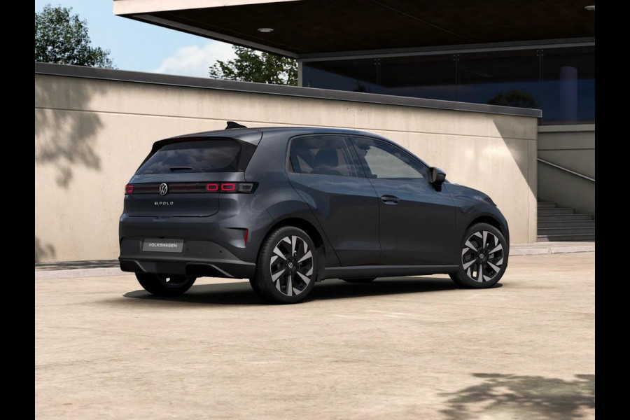 Volkswagen ID. Polo Life First Edition 52 kWh accu, 155 kW / 211 PK Ha Achteruitrijcamera | Carplay | Stoelverwarming