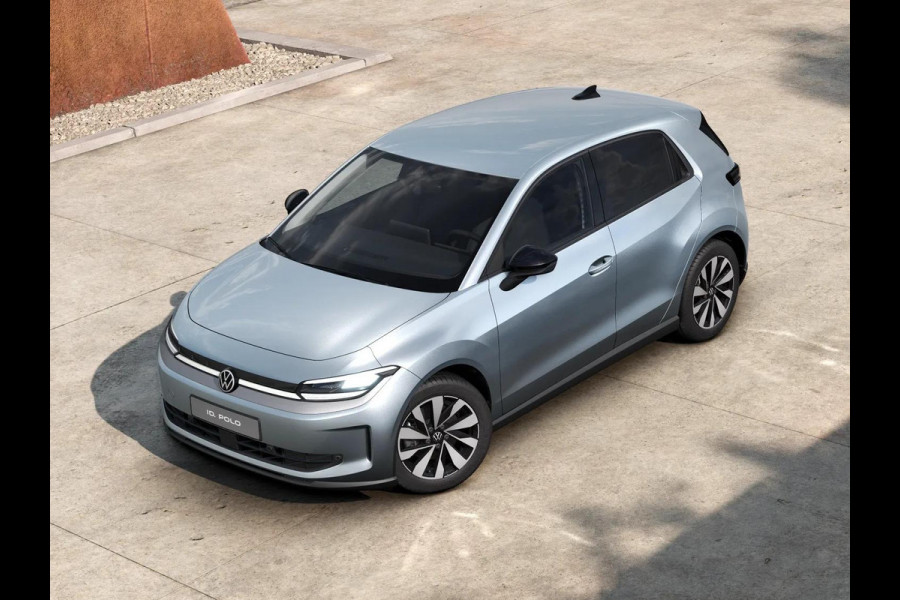 Volkswagen ID. Polo Life First Edition 52 kWh accu, 155 kW / 211 PK Ha Achteruitrijcamera | Carplay | Stoelverwarming
