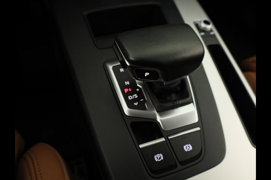Audi Q5 50 TFSI e S edition 299 pk S-tronic | SOH 100% | Navigatie | Parkeersensoren | Achteruitrijcamera | Autom. airco (3 zones) | S-line