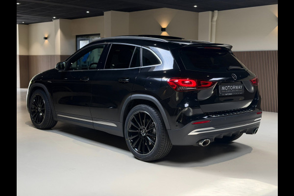 Mercedes-Benz GLA AMG 35 4Matic Pano|Memory|Camera|Stoelverwarming|ACC