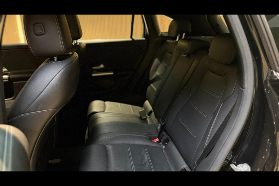 Mercedes-Benz GLA AMG 35 4Matic Pano|Memory|Camera|Stoelverwarming|ACC