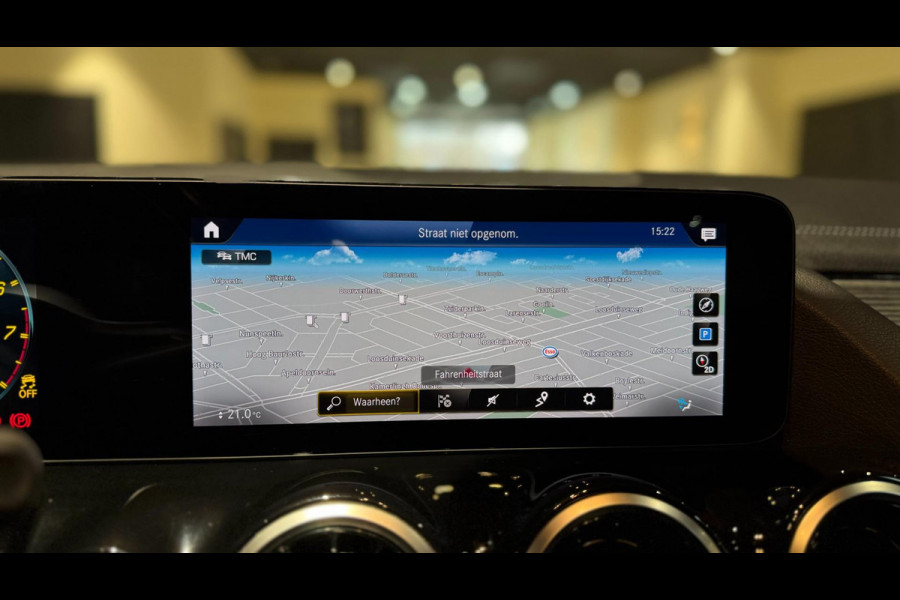 Mercedes-Benz GLA AMG 35 4Matic Pano|Memory|Camera|Stoelverwarming|ACC