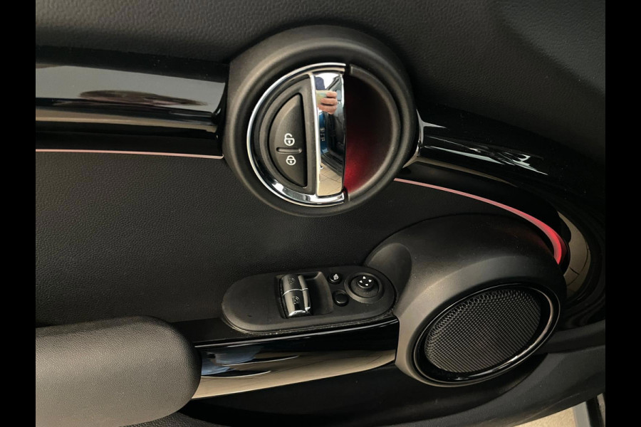 MINI Mini 1.5 Cooper Camden Edition AIRCO NAVI CRUISE BLUEOTOOTH ELEK RAMEN CENT VERG NW MODEL ZEER NETTE AUTO