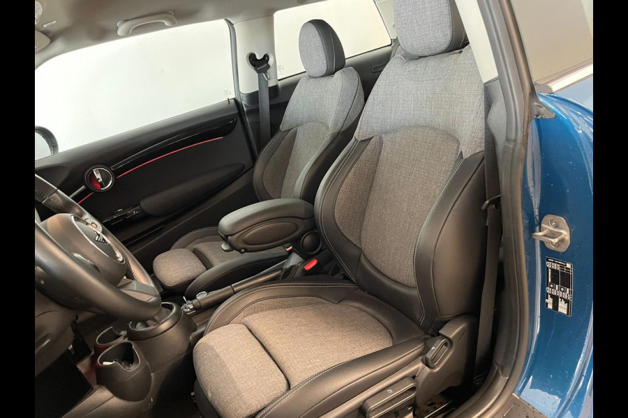 MINI Mini 1.5 Cooper Camden Edition AIRCO NAVI CRUISE BLUEOTOOTH ELEK RAMEN CENT VERG NW MODEL ZEER NETTE AUTO