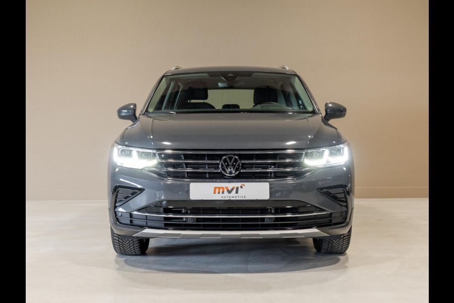 Volkswagen Tiguan 2.0 TSI 4Motion Elegance / 190pk / Trekhaak / Achteruitrij camera / Stoel verwarming voor en achter /