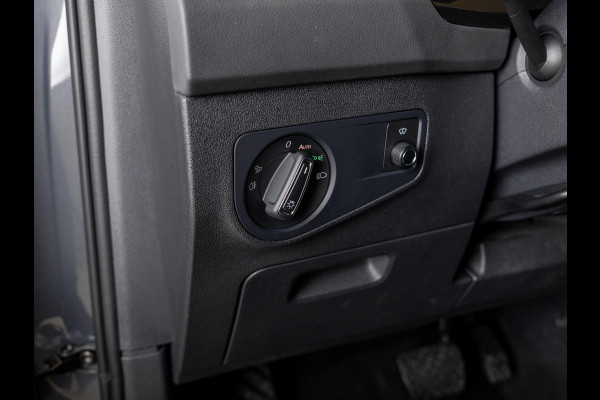 Volkswagen Tiguan 2.0 TSI 4Motion Elegance / 190pk / Trekhaak / Achteruitrij camera / Stoel verwarming voor en achter /