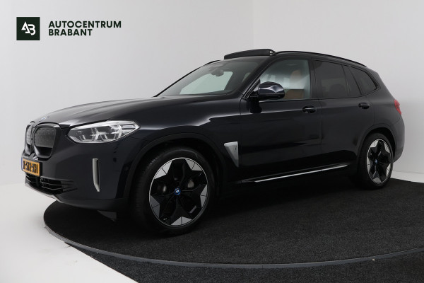 BMW iX3 High Executive 80 kWh (PANORAMADAK, 360 CAMERA, SFEERVERLICHTING, ADAPTIVE CRUISE, TREKHAAK WEGKLAPBAAR, AUTOPILOT)
