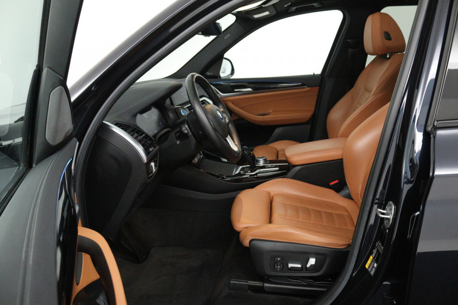 BMW iX3 High Executive 80 kWh (PANORAMADAK, 360 CAMERA, SFEERVERLICHTING, ADAPTIVE CRUISE, TREKHAAK WEGKLAPBAAR, AUTOPILOT)