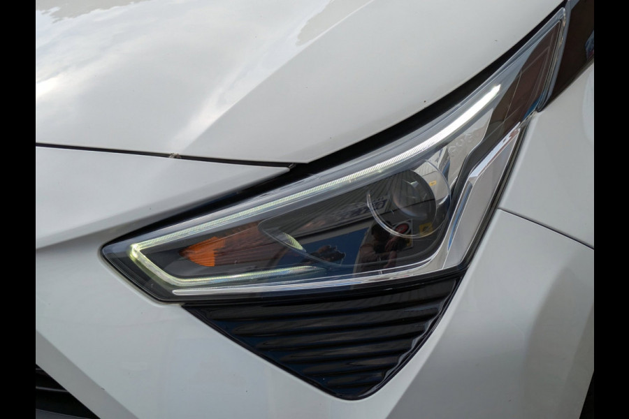 Toyota Aygo 1.0 VVT-i x-cite|Camera|Apple-Carplay/Android-Auto|Climate-Control|LM-Velgen|Cruise-Control|Dealer-onderhouden
